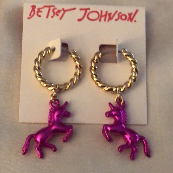 Betsey Johnson Gold Tone & Fuchsia Metallic Unicorn Huggie Hoop Earrings NWT - Picture 2 of 10